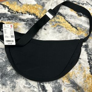 Uniqlo Round Mini Shoulder Bag Crescent Moon Black NWT Nylon